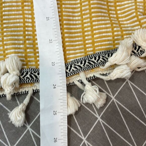 W5 Summer Yellow Top Made in USA M - Picture 9 of 9